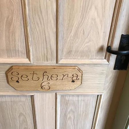 The Church House Han/Misafirhane