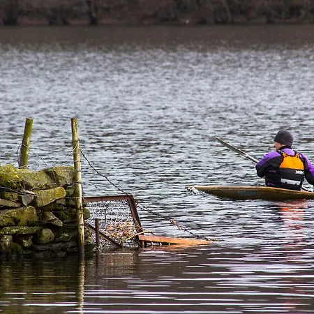 Han/Misafirhane The Church House 2*